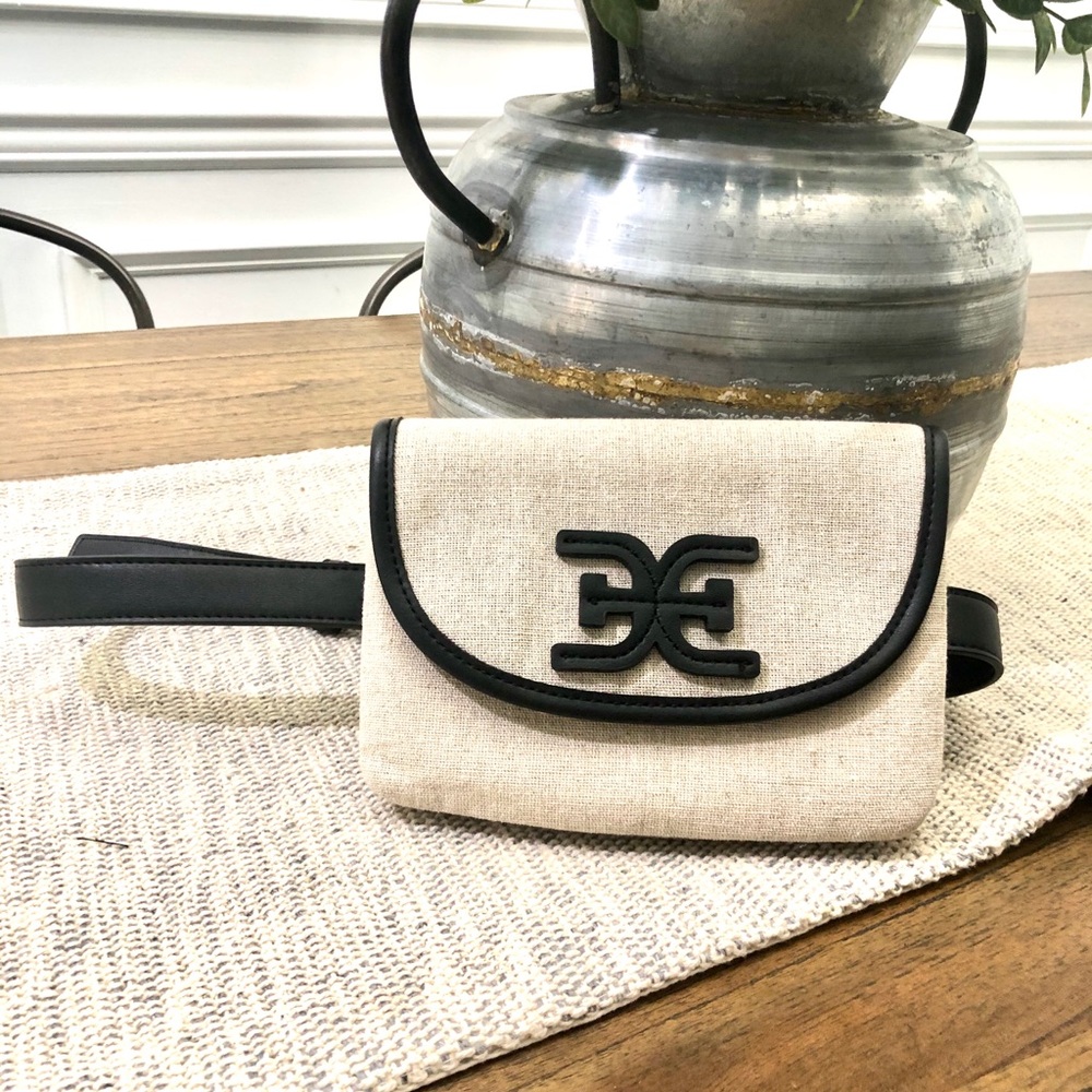 Sam Edelman Fanny Pack/ Belt Bag
